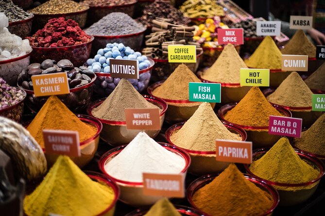 Dubai Aladdin Tour: Souks, Creek, Old Dubai and Tastings - The Old Souk is where the guide earns the price