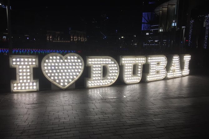 Dubai At Night Tour with Pick up Included - Jumeirah Mosque and the Water Canal