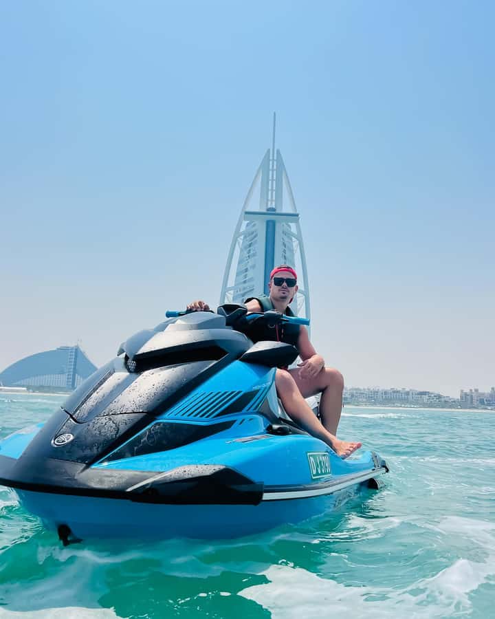 Dubai: Burj Al Arab Jetski Tour - Throttling across the Persian Gulf