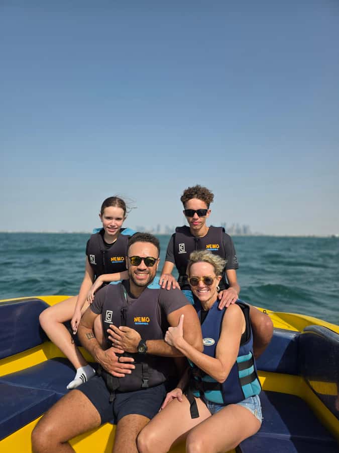 Dubai: Burj Al Arab Parasailing, Ice Cream, Pics, and Videos - Solo or duo: choosing the right flight