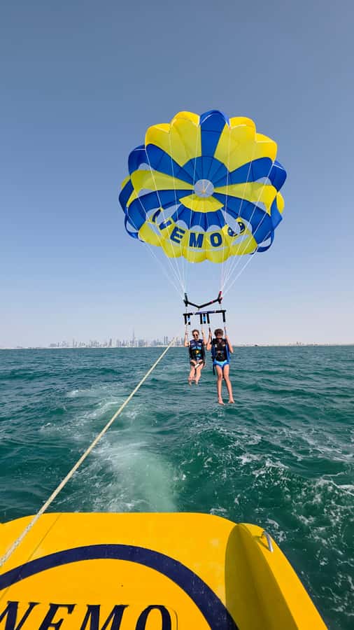 Dubai: Burj Al Arab Parasailing, Ice Cream, Pics, and Videos - Photos, videos, and the practical value of the add-on