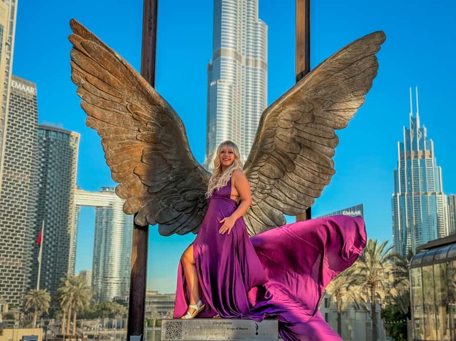 Dubai: Burj Khalifa Flying Dress Videography Shoot - Four smaller backdrops for a varied reel