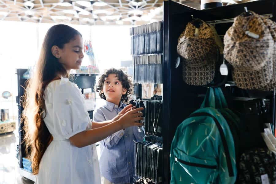 Dubai: Burj Khalifa Levels 124 & 125 Entry Ticket + Options - Who should book this Burj Khalifa ticket
