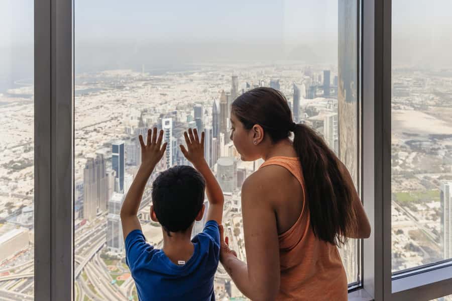 Dubai: Burj Khalifa Sky Level 148, 124, & 125 Entry Ticket - Sunset timing requires careful planning