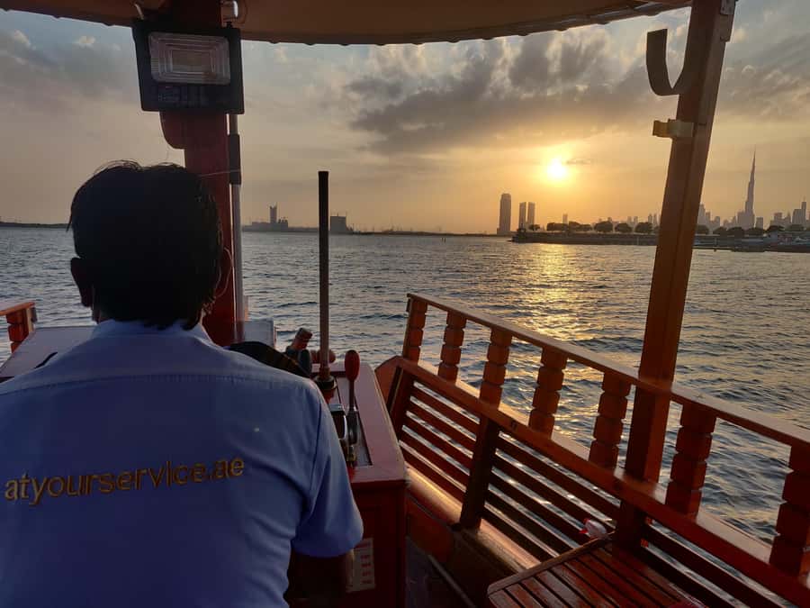 Dubai: Burj Khalifa Sunset on an Abra - Who should book this abra ride?