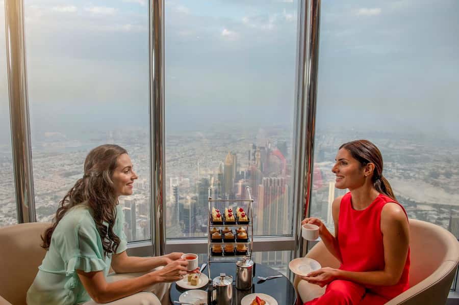 Dubai: Burj Khalifa VIP Experience Level 152 Lounge Access - Why levels 152 to 154 feel different