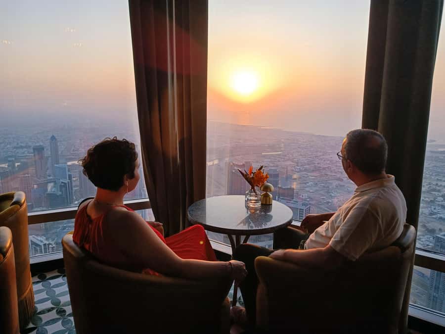 Dubai: Burj Khalifa VIP Sunset Tour with Porsche Transfer - A four-hour evening built around golden hour