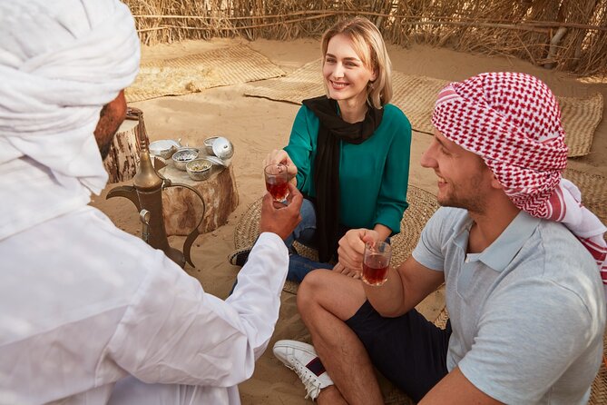Dubai: Camel Caravan, Bedouin Breakfast with Al Marmoom Oasis - Bedouin Breakfast Beside the Oasis