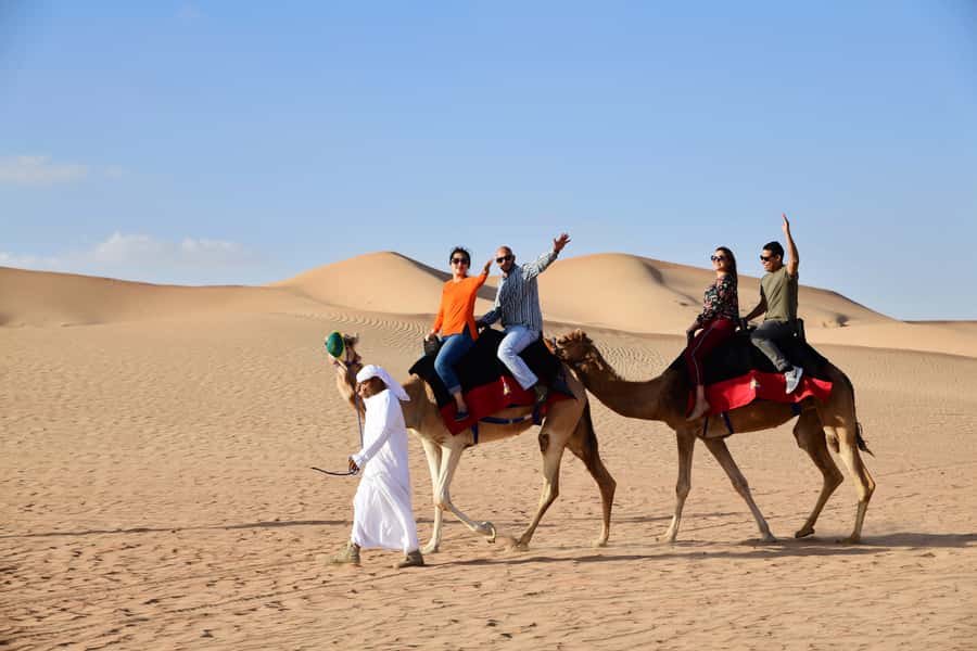 Dubai: Camel Safari, Wildlife & Lakeside Breakfast - Reaching the desert lake