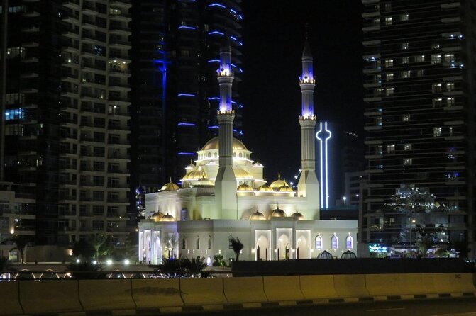 Dubai City Half Day Tour including Hotel Transfers - A fast introduction to Dubai’s two different faces
