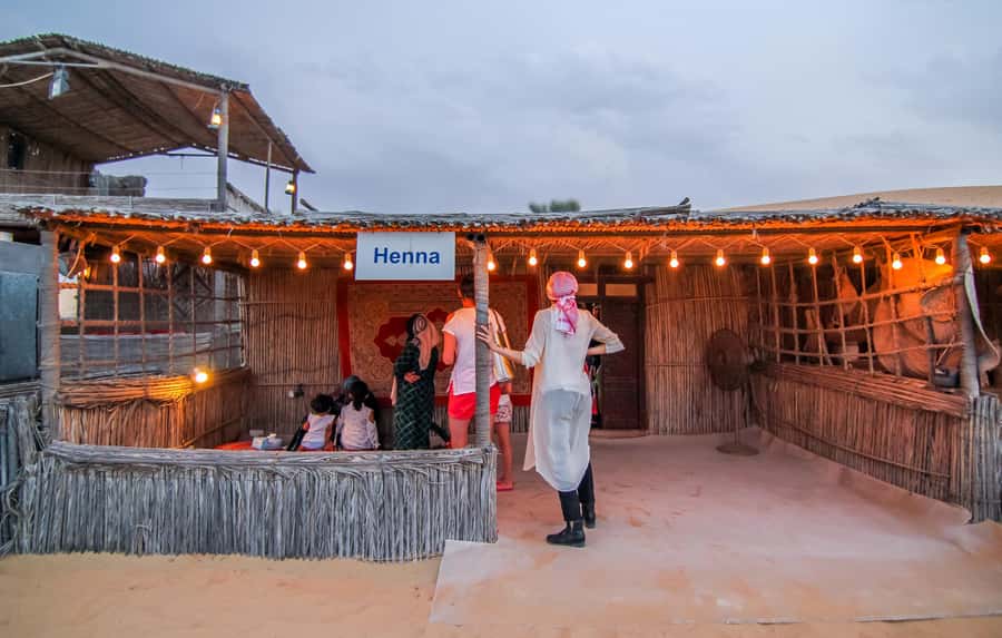 Dubai: City Tour and Desert Experience with Fun Activities - Changing from coach to desert 4x4