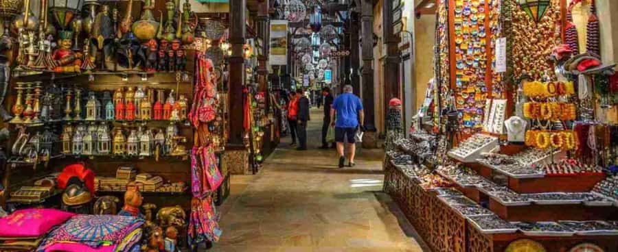 Dubai City Tour and Desert Safari Full-Day Combo - Al Fahidi, Jumeirah Mosque, and the city’s story