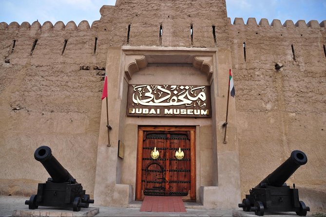 Dubai City Tour - Old & Modern City Sightseeing Dubai - Transfer - Dubai Aquarium and Underwater Zoo at Dubai Mall