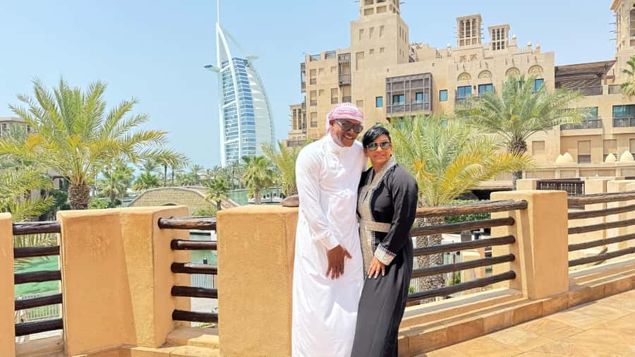 Dubai: City Tour with Burj Khalifa and Underwater Zoo Ticket - Guides and the private-tour advantage