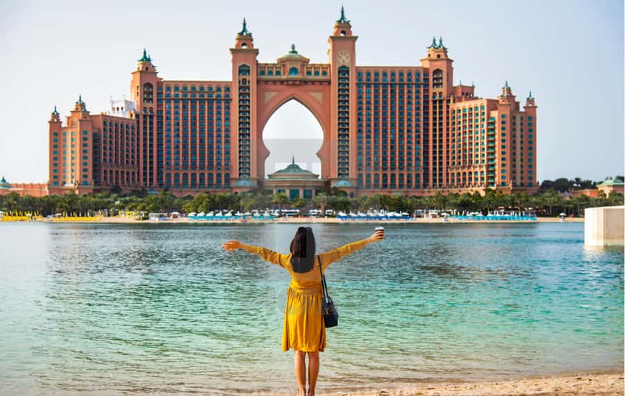 Dubai: City Tour with Burj Khalifa and Underwater Zoo Ticket - What is not included in the $258 price