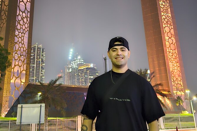 Dubai City Tour with Burj khalifa Tickets - What the guide adds to the day