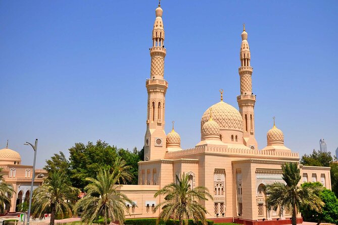 Dubai City Tour with Desert Safari & BBQ Dinner - The handoff to the red dunes