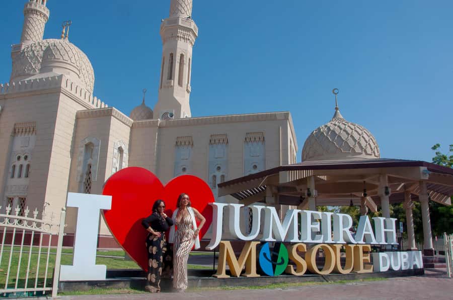 Dubai: Complete Day Tour with Optional Lunch - Spice Souk and Gold Souk: scents, displays and shopping pressure