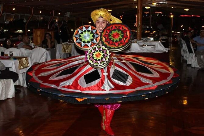 Dubai Creek Cruise Dinner with Transfer - Dinner: useful, but not a Western-focused meal