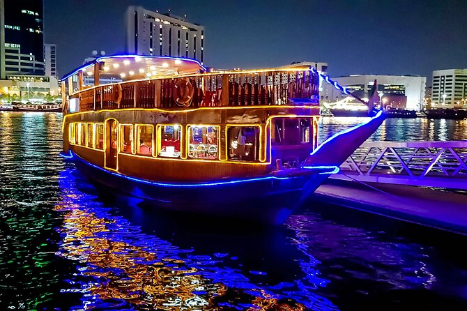 Dubai Creek Dhow Dinner Cruise - What the Dubai Creek dhow cruise is really like