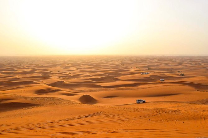 Dubai Desert 4x4 Safari with Camp activities & BBQ Dinner - Sunset over the sand