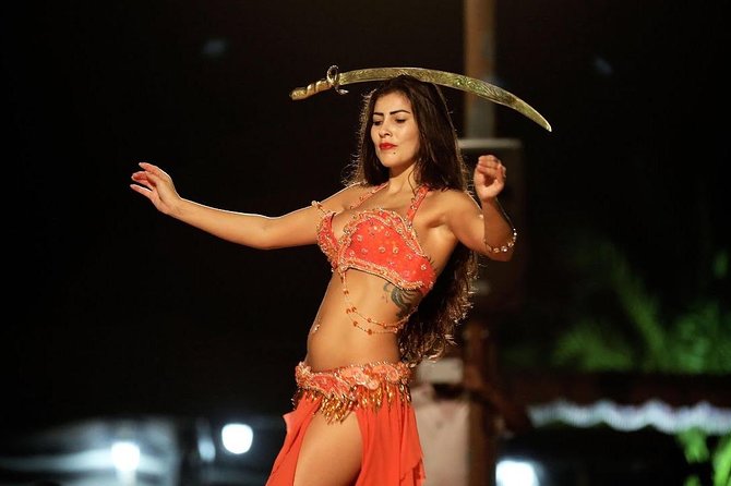 Dubai Desert Safari Offer - Three performances keep the evening moving