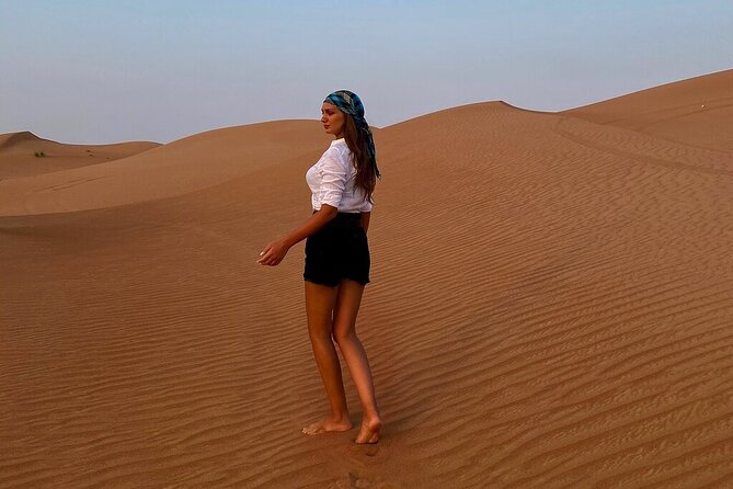 Dubai Desert Safari: Tanoura Show, Dune Bashing and BBQ Dinner - The 4x4 ride across the dunes