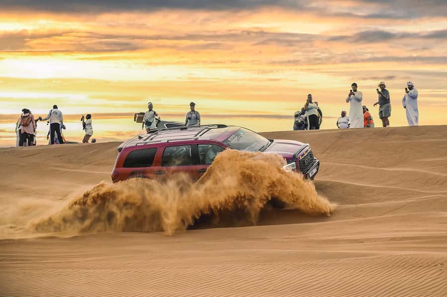 Dubai: Desert Safari with BBQ Dinner & Quad Biking Options - The Al Aweer camp and its evening program