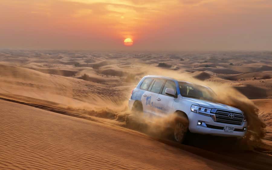 Dubai: Desert Safari with Camp, Dinner, & Optional Overnight - Key points to know before booking
