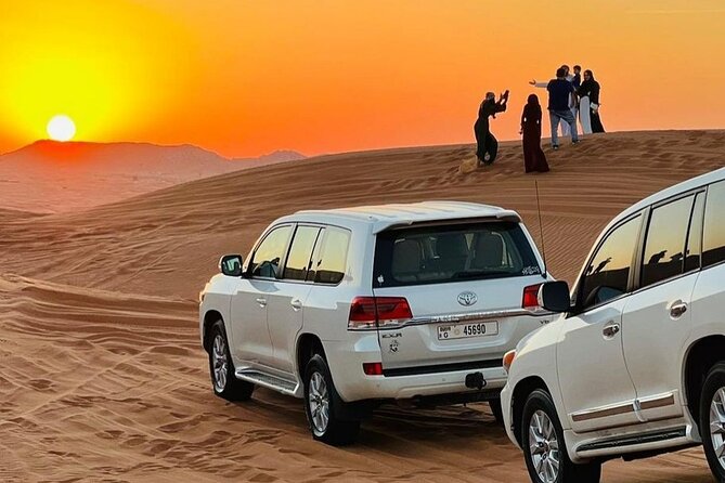 Dubai Desert Safari With Dinner And Live Shows - Leaving Dubai for the red dunes