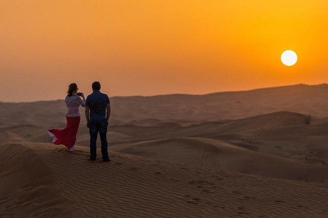Dubai Desert Safari with Quad Bike, sandboarding, live show & BBQ - Key points to know before booking