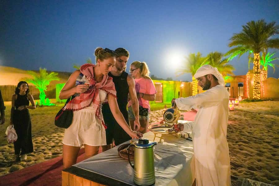 Dubai: Desert Safari with VIP BBQ and Optional Quad Bike - BBQ dinner and the evening shows