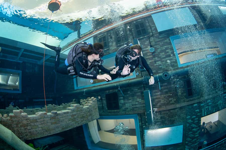 Dubai: Discover Scuba Dive for Beginners at Deep Dive - Key points to know before booking