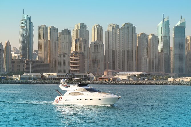 Dubai Discovery Tour - Half Day - Burj Al Arab: five minutes for the famous sail shape