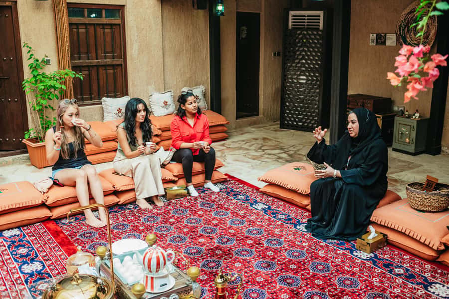 Dubai: Emirati Cultural Breakfast Experience - Arriving at House 26 in Al Fahidi