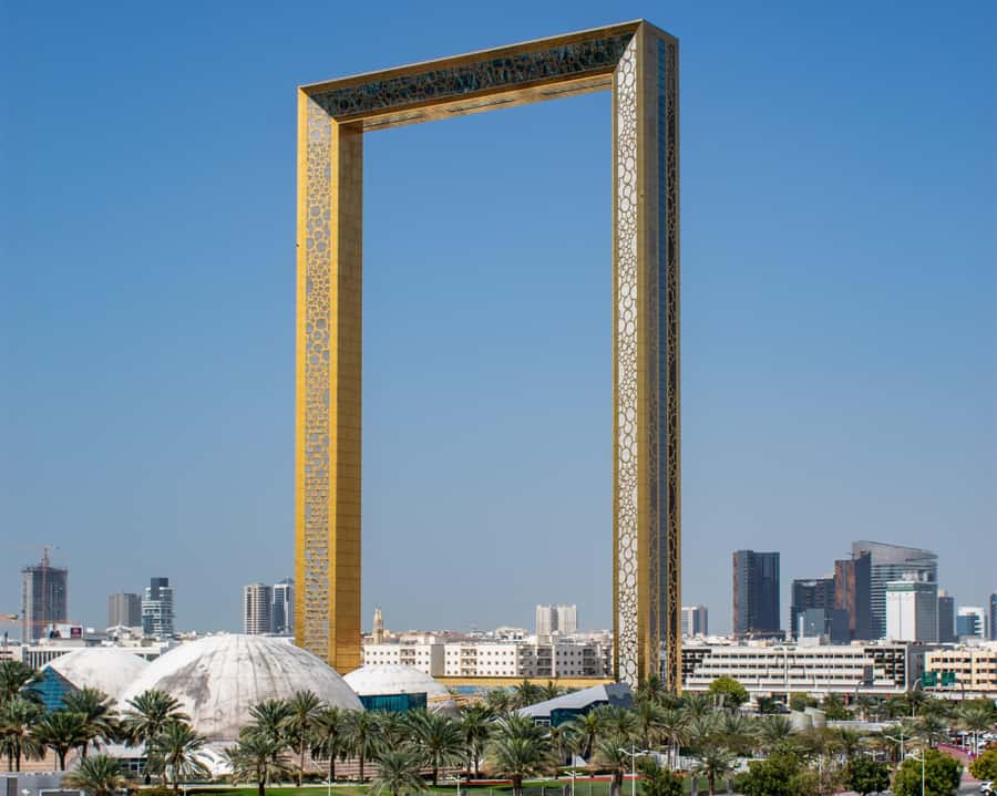 Dubai: Entry Ticket to the Dubai Frame with Deck Access - How long to allow, and when to arrive