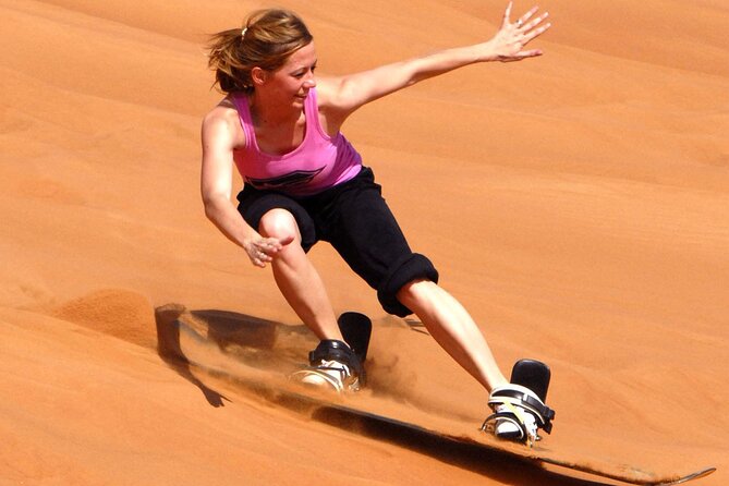 Dubai Evening4x4Desert Safari BBQ Dinner,4 Live Shows,Camel Ride - Tanura, belly dance, and fire performances