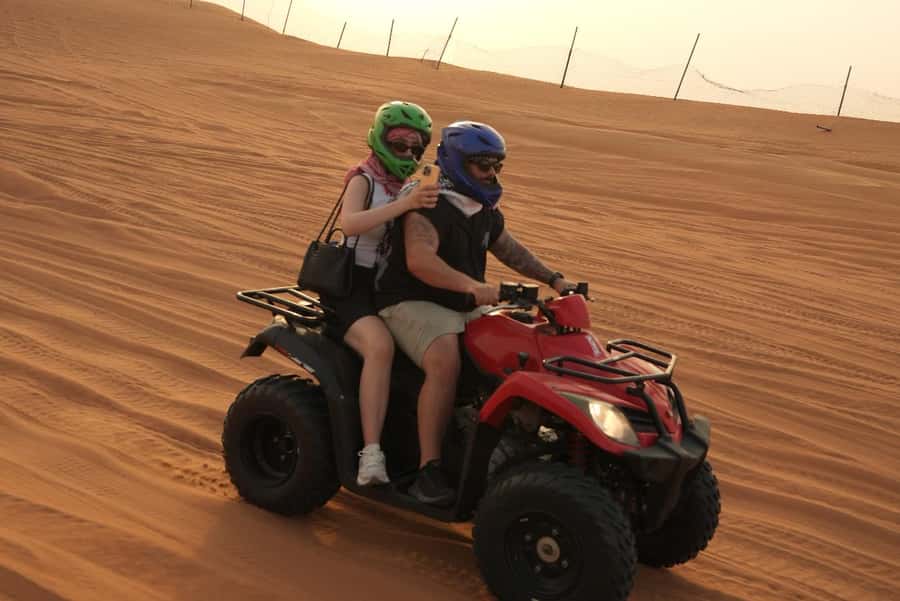 Dubai: Experience 60 Minutes Quad bike & BBQ Dinner - Should you book it?