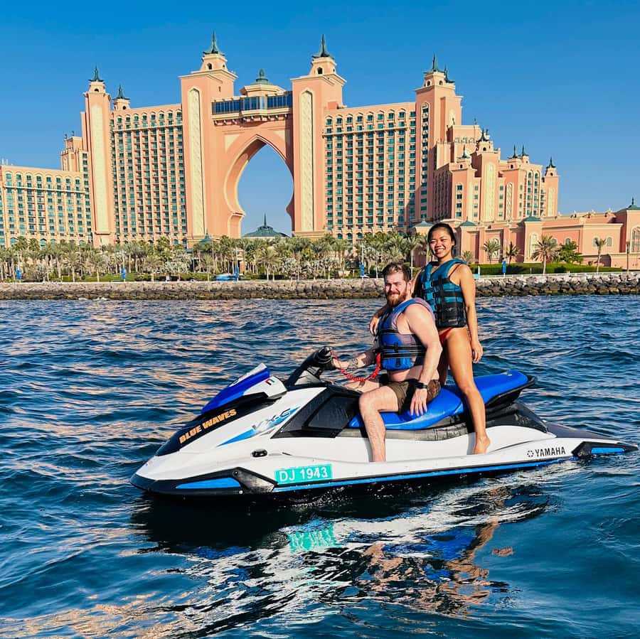 Dubai: Experience Jet Ski to Burj Al Arab +PICTURES & VIDEOS - The photo and video service