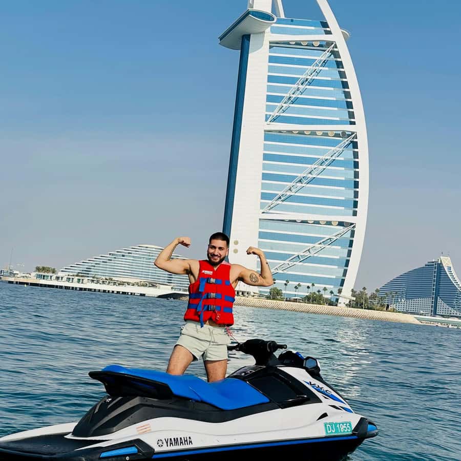 Dubai: Experience Jet Ski to Burj Al Arab +PICTURES & VIDEOS - What the price means for value