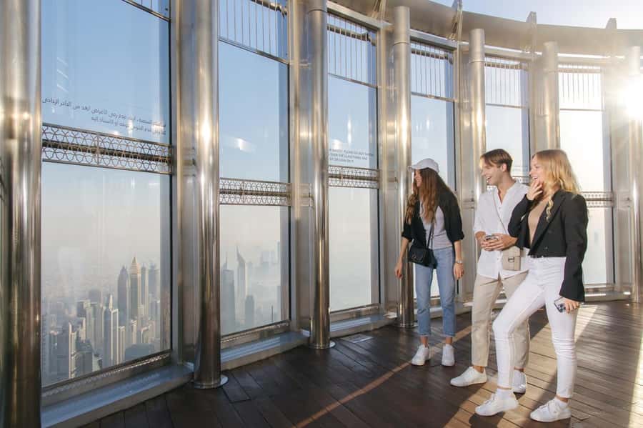 Dubai: Fast Track Entry to Burj Khalifa Levels 124 & 125 - Who will enjoy this most