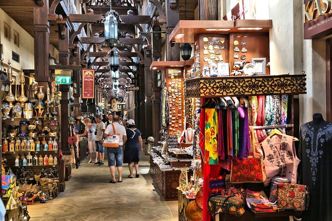 Dubai: Frame Tickets, Creek, Souks & Blue Mosque Guided Tour - Dubai Frame: the best final viewpoint