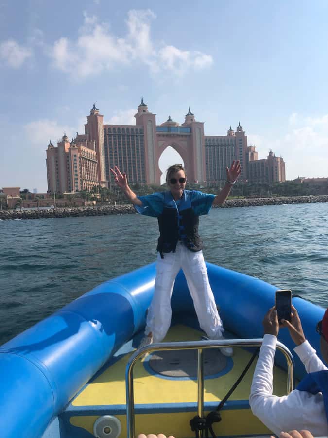 Dubai: Guided Speedboat Tour with City Sights & Ice Cream. - Ain Dubai and the five-minute picture stop