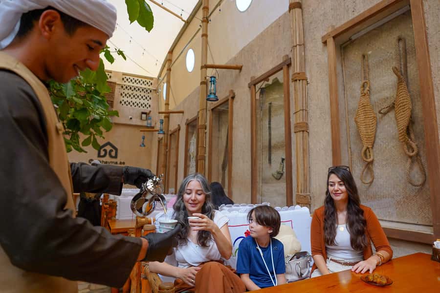 Dubai: Half-Day City Tour with Blue Mosque, Creek, and Souks - The Blue Mosque and its quiet change of pace