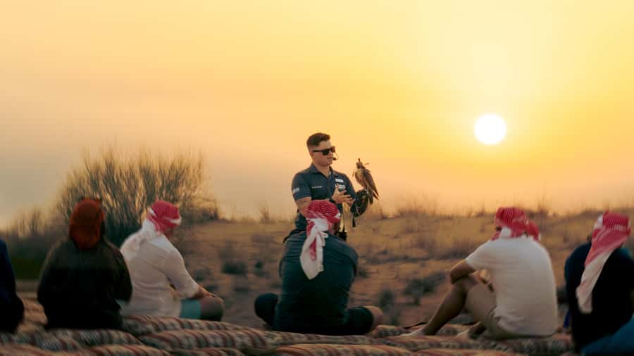 Dubai: Heritage Safari in Vintage Land Rover with Dinner - Why this desert safari feels different