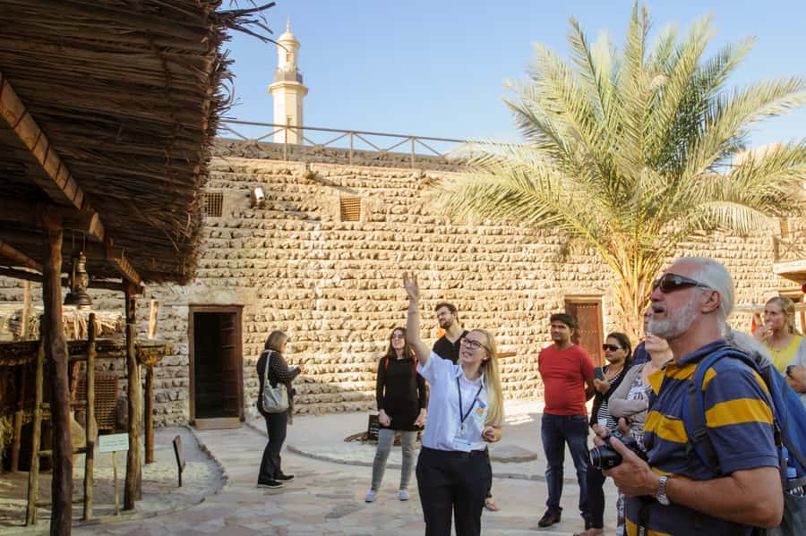 Dubai: Historic City Highlights Day Trip - Gold Souk and the 30-minute shopping stop
