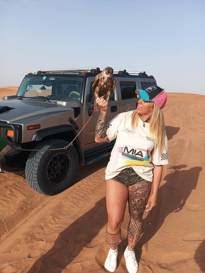 Dubai Hummer Safari Adventure & Traditional Dress Photoshoot - The Hummer ride through Lahbab Desert