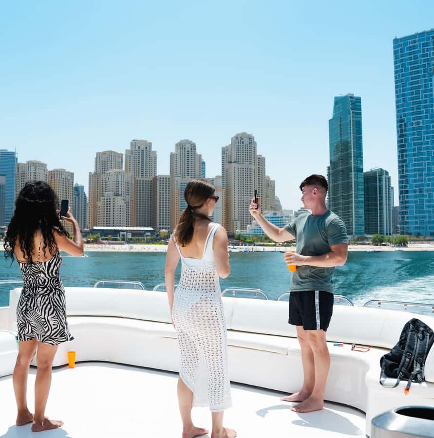 Dubai: Instagrammable Yacht Tour with Drinks & Ain/JBR Views - Ain Dubai and JBR, the main picture stops
