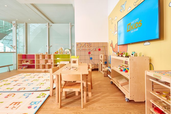 Dubai International Airport Plaza Premium Lounge at Terminal 3 - Showers are the strongest reason to visit