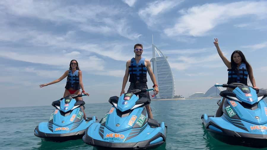 Dubai Jet Ski: Burj Khalifa, Burj Al Arab, Pics & Ice Cream! - Photos, videos, and the Lumiere Café finish